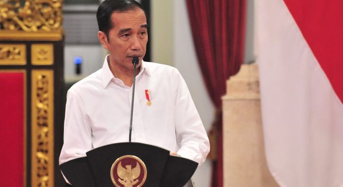 Presiden Jokowi Meminta Masyarakat Menghindari Tempat Keramaian